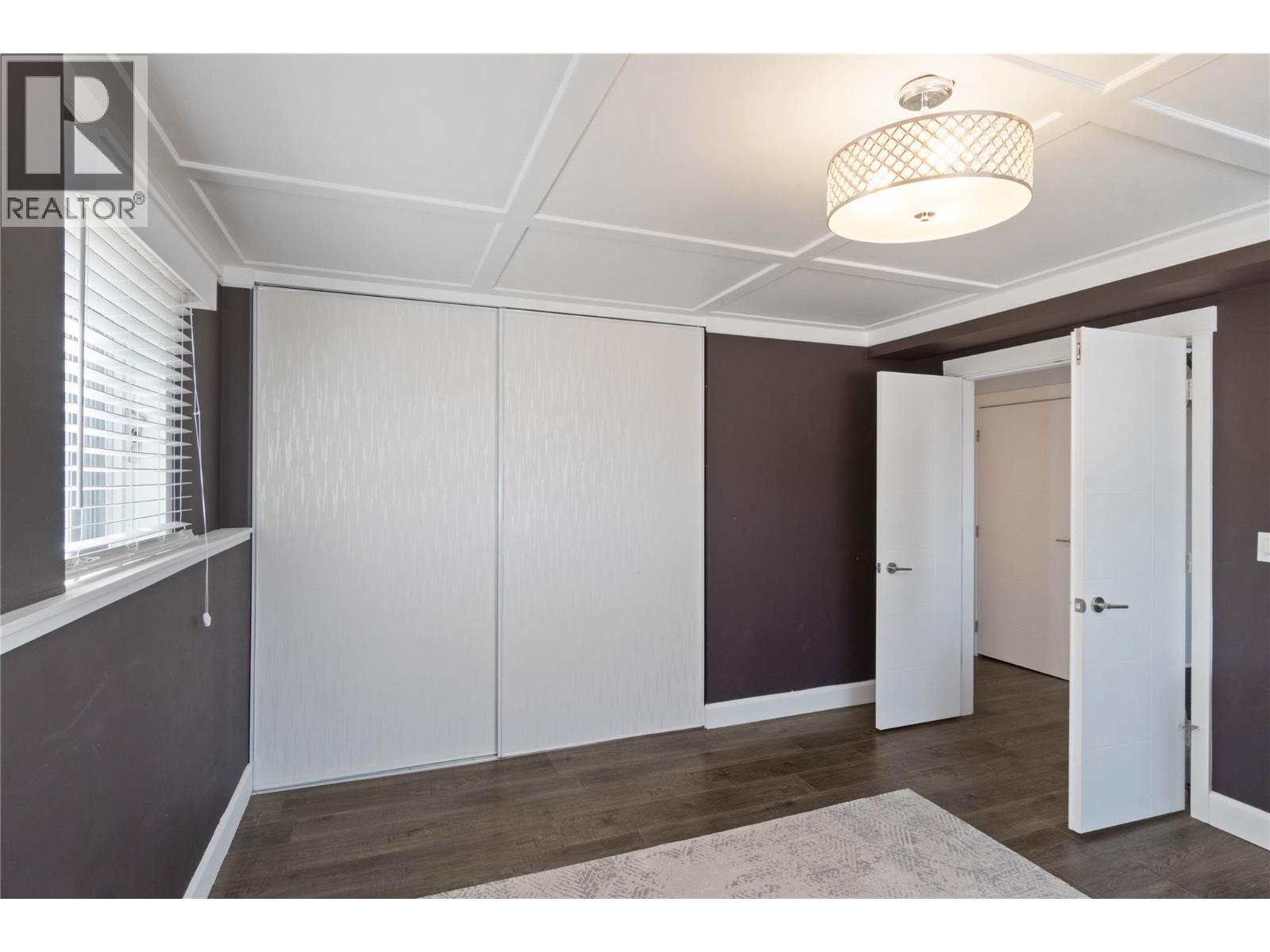 961 GREYSTONE Crescent - Image 29