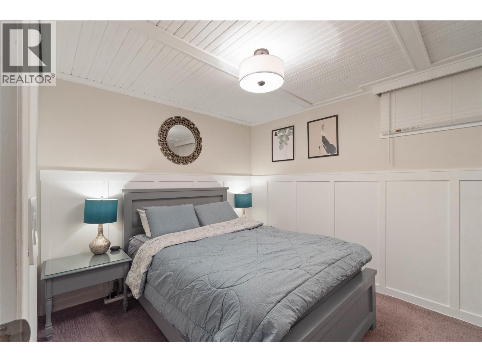 961 GREYSTONE Crescent - 32