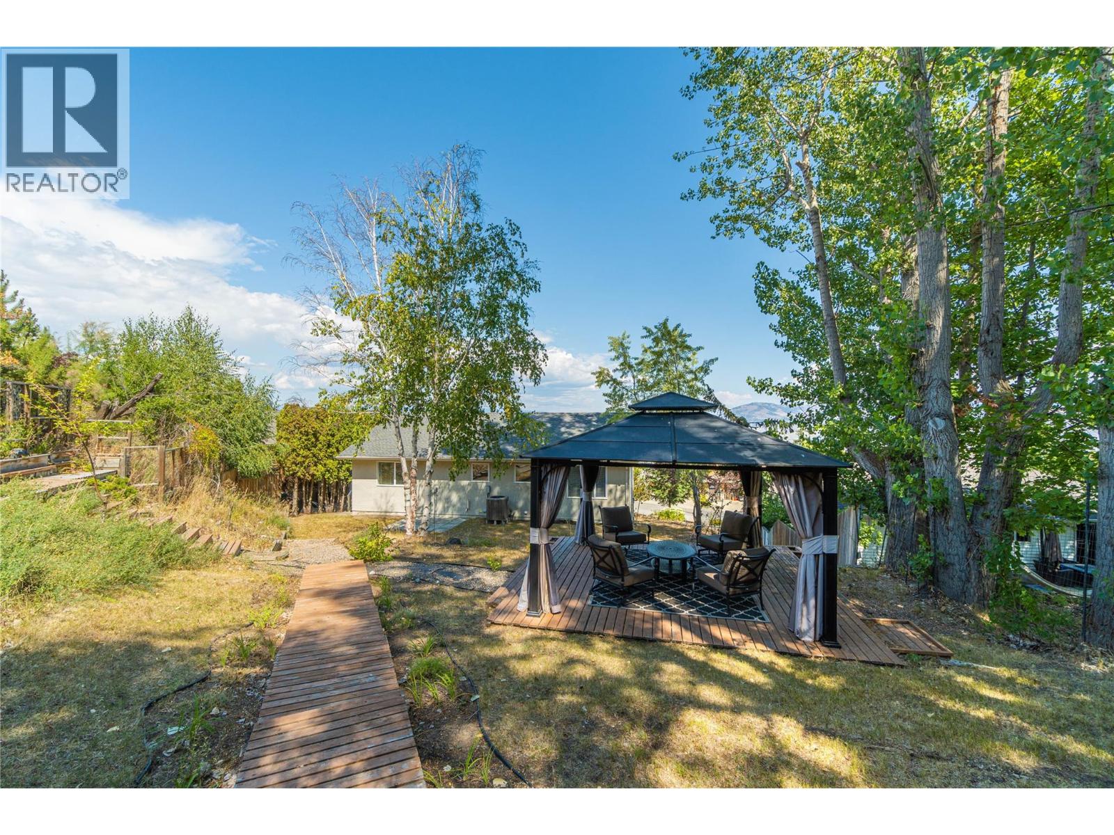 961 GREYSTONE Crescent - Image 36
