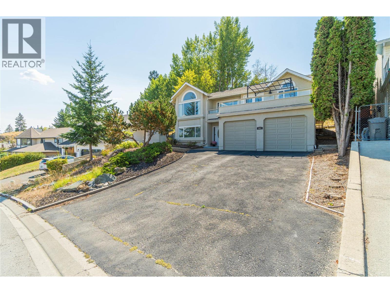 961 GREYSTONE Crescent - 42