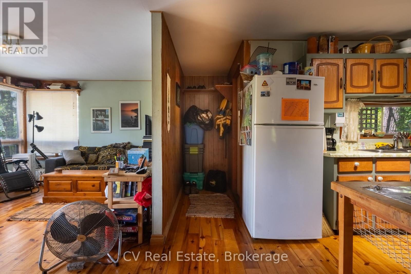 1037 SUNRISE DRIVE S - 13