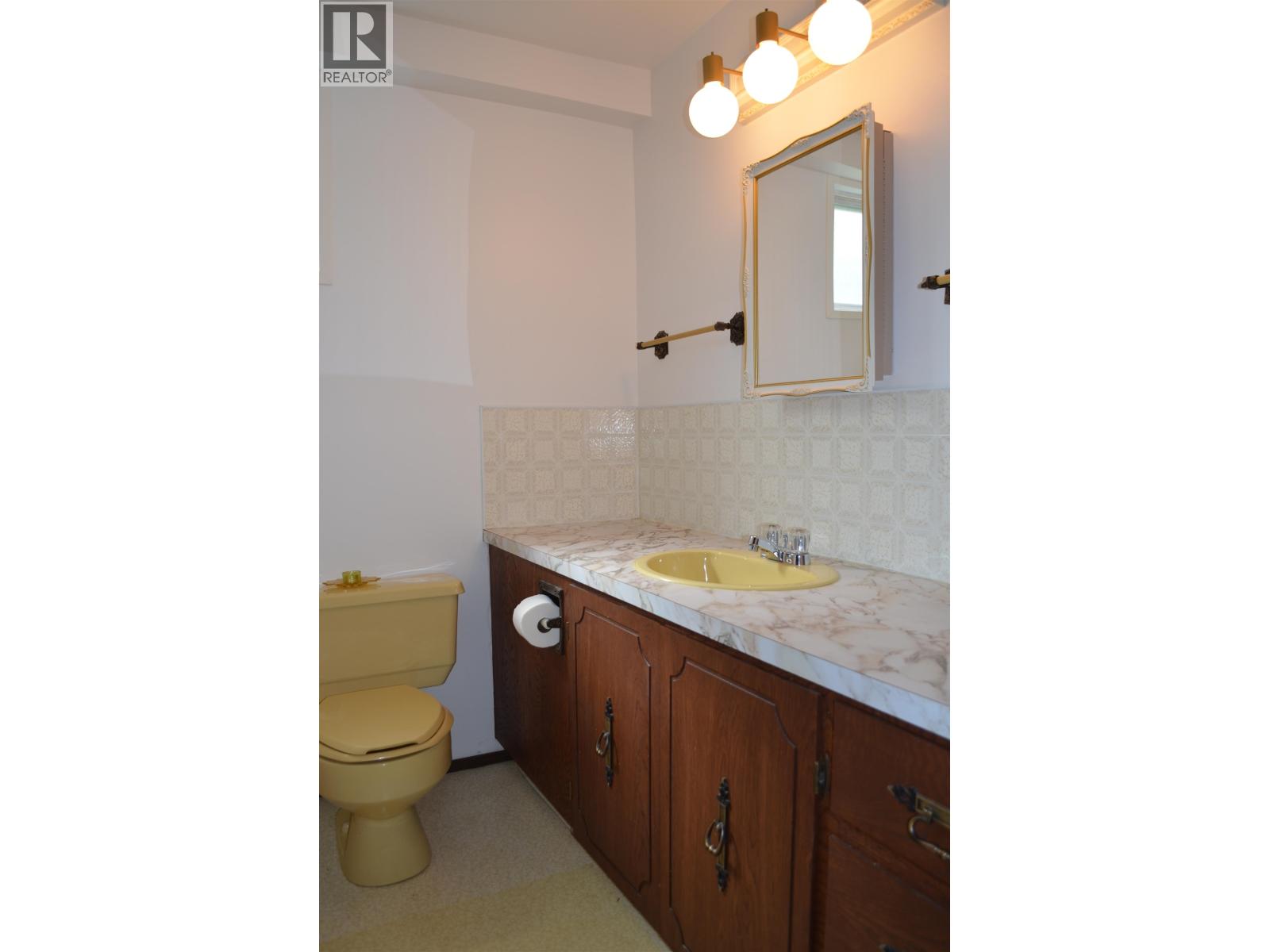 9404 84 STREET - Image 12