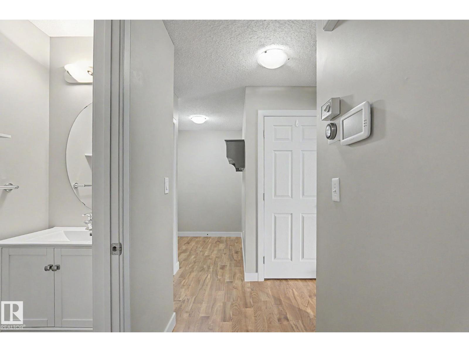 #11 8602 SOUTHFORT BV - Image 18