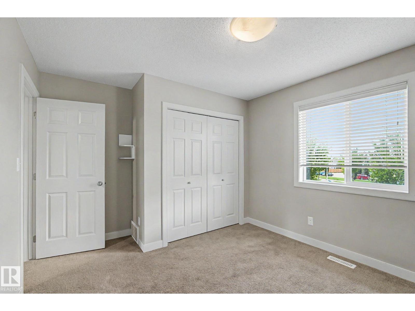 #11 8602 SOUTHFORT BV - Image 31