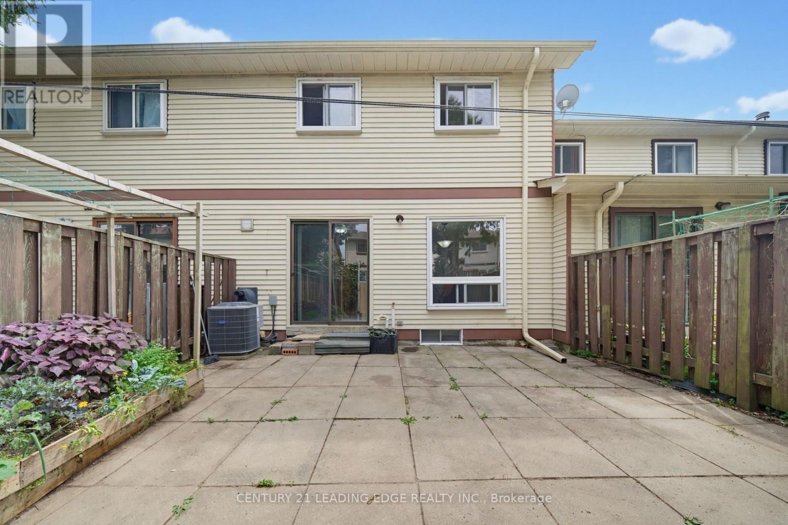 109 PHALEN CRESCENT - 37