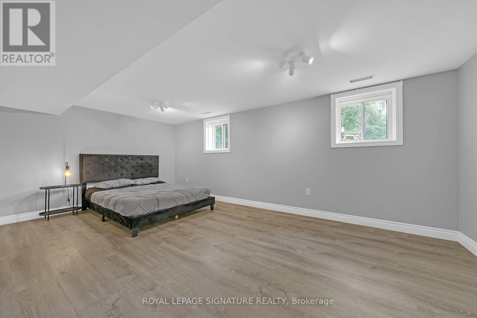 118 REXLEIGH DRIVE - Image 42