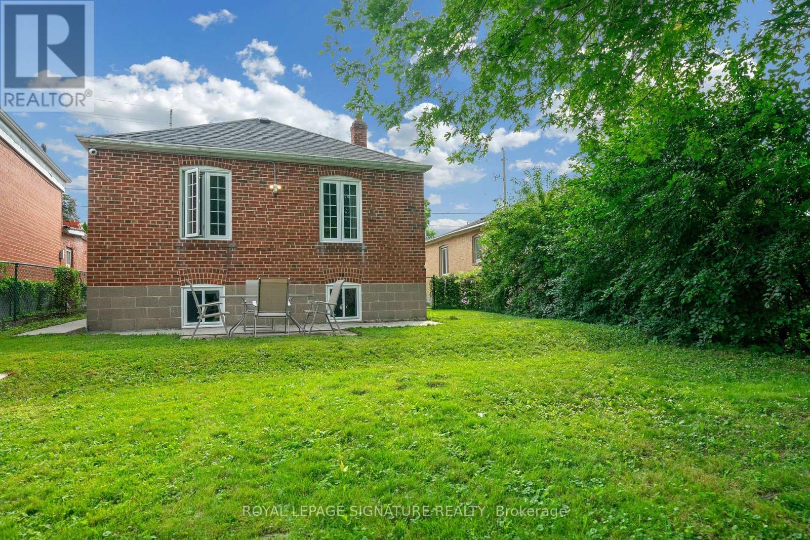 118 REXLEIGH DRIVE - Image 46