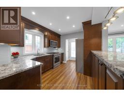 118 Rexleigh Drive, Toronto, ON M4B2N3 Photo 12