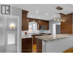 118 Rexleigh Drive, Toronto, ON M4B2N3 Photo 17
