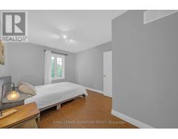 118 Rexleigh Drive, Toronto, ON M4B2N3 Photo 23
