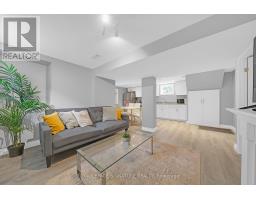 118 Rexleigh Drive, Toronto, ON M4B2N3 Photo 32