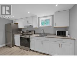 118 Rexleigh Drive, Toronto, ON M4B2N3 Photo 34