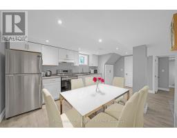 118 Rexleigh Drive, Toronto, ON M4B2N3 Photo 35