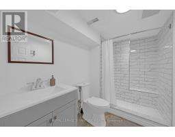 118 Rexleigh Drive, Toronto, ON M4B2N3 Photo 37