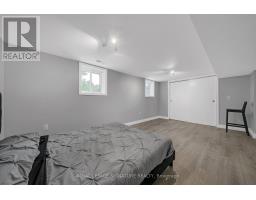 118 Rexleigh Drive, Toronto, ON M4B2N3 Photo 38