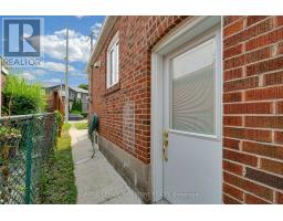 118 Rexleigh Drive, Toronto, ON M4B2N3 Photo 44