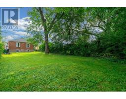 118 Rexleigh Drive, Toronto, ON M4B2N3 Photo 48