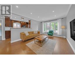 Bedroom 3 - 118 Rexleigh Drive, Toronto, ON M4B2N3 Photo 6