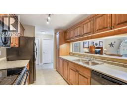 Primary Bedroom - 4765 Forsters Landing Road Unit# 314, Radium Hot Springs, BC V0A1M0 Photo 8