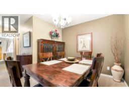 Kitchen - 4765 Forsters Landing Road Unit# 314, Radium Hot Springs, BC V0A1M0 Photo 9