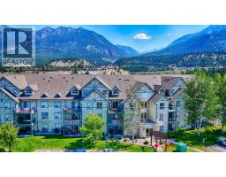 4765 Forsters Landing Road Unit# 314, Radium Hot Springs, BC V0A1M0 Photo 25