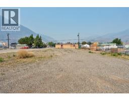 604 Veterans Avenue, Keremeos, BC V0X1N0 Photo 7