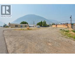 604 Veterans Avenue, Keremeos, BC V0X1N0 Photo 6
