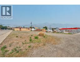 604 Veterans Avenue, Keremeos, BC V0X1N0 Photo 8