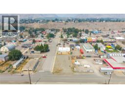 604 Veterans Avenue, Keremeos, BC V0X1N0 Photo 15