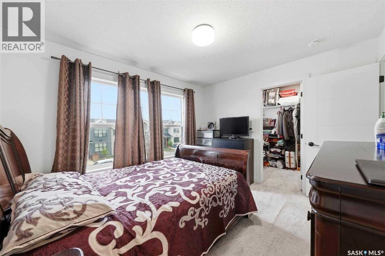 132 Rosewood BOULEVARD E - Image 20