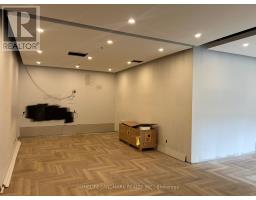 209 - 7 St Thomas Street, Toronto, ON M5S2B7 Photo 8