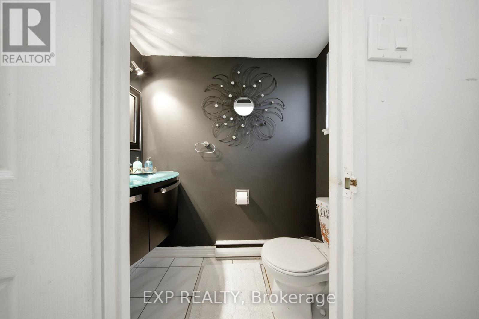 #201 180 MISSISSAUGA VALLEY BOULEVARD - 8