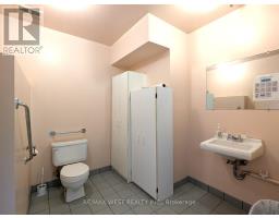 Unit 2 - 2468 Eglinton Avenue W, Toronto, ON M6M5E2 Photo 14