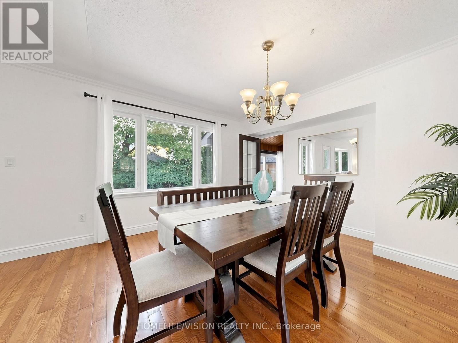 9 LYNDFIELD CRESCENT - 15