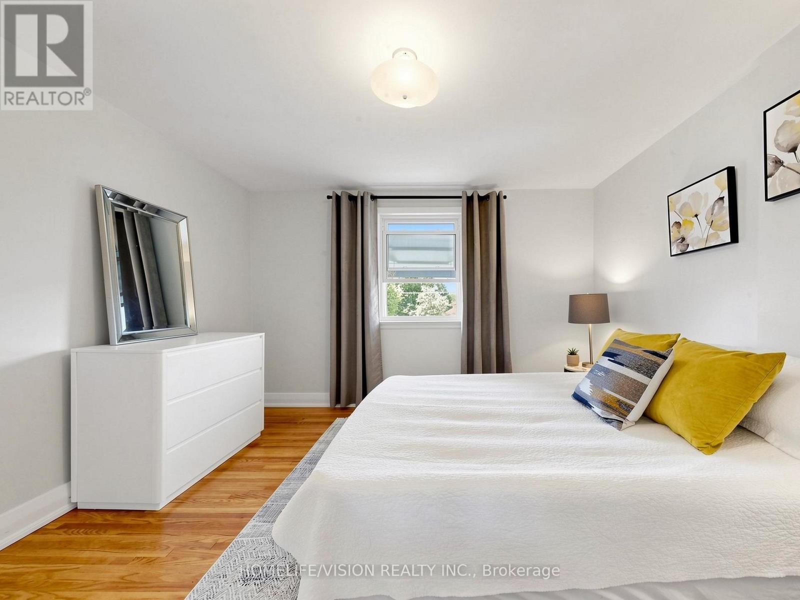 9 LYNDFIELD CRESCENT - Image 29