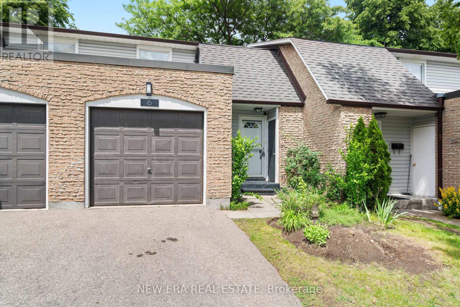 #6 2440 BROMSGROVE ROAD - 33