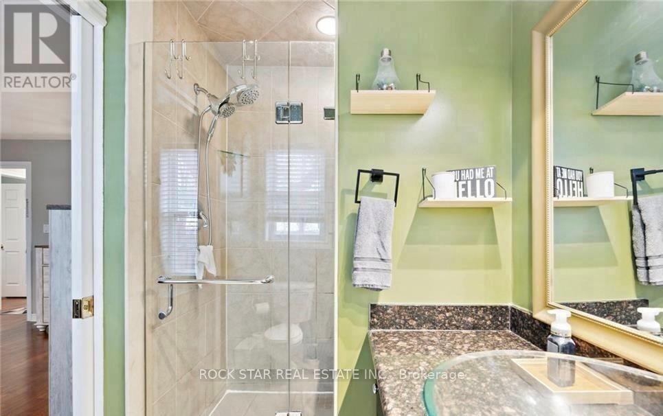 996 BEACH BOULEVARD - 21