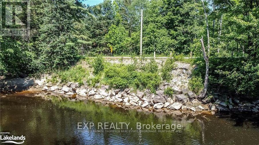 137 OLD NORTH ROAD S - 14