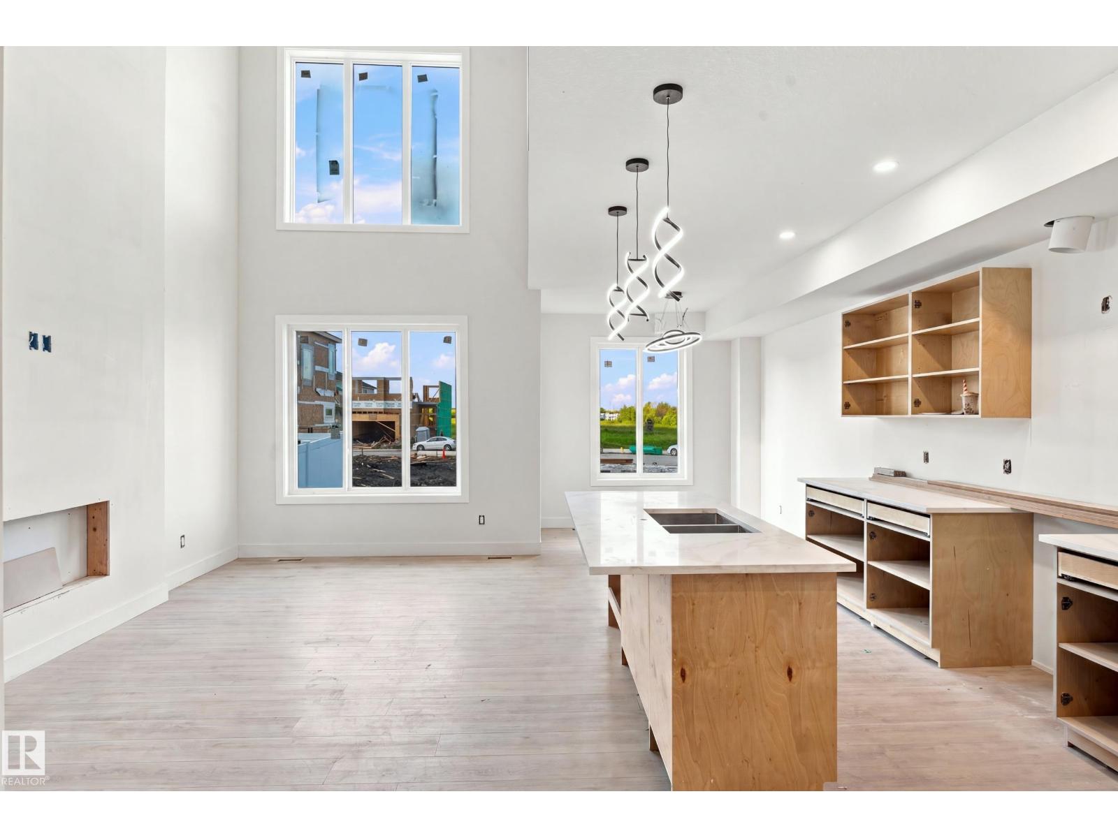 1818 155 AV NW - 3