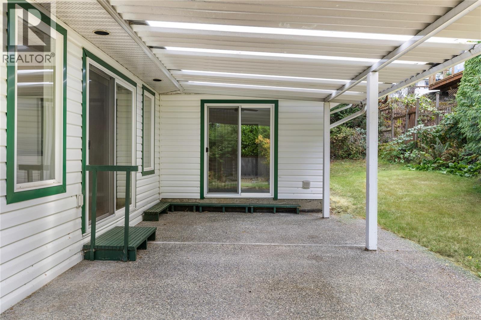 3104 Dolphin Dr - 23