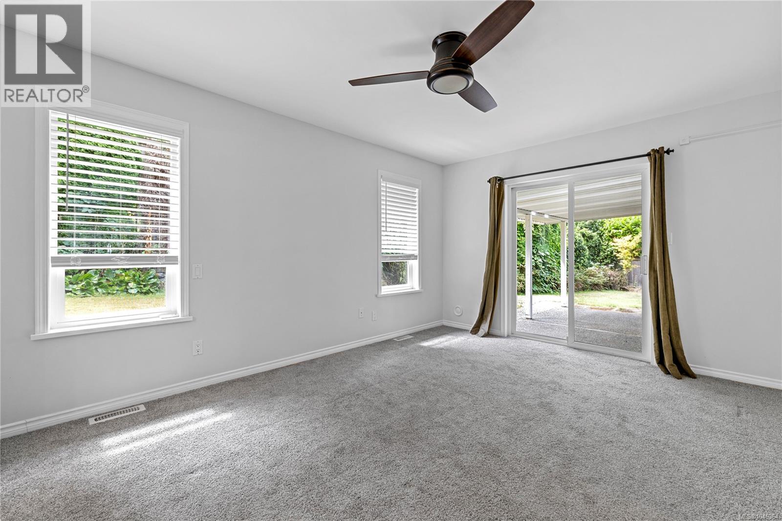 3104 Dolphin Dr - 9
