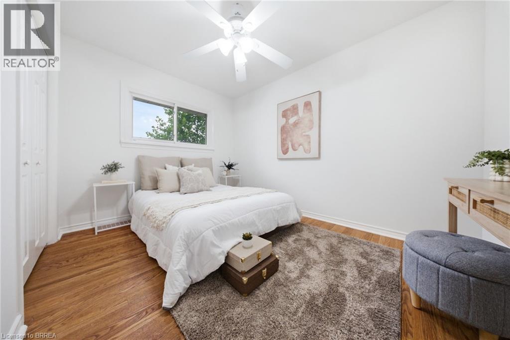 2 FRONTENAC Avenue - Image 14