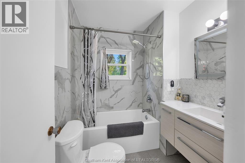 6959 Riverview LINE - Image 22