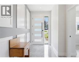 225 Dunbar Way, Parksville, BC V9P0G6 Photo 12