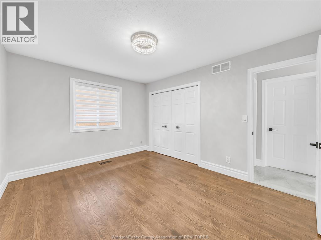 204 HAMPTON CRESCENT - Image 28