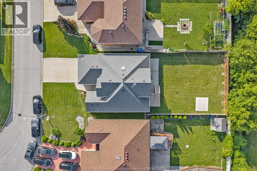 204 HAMPTON CRESCENT - 7