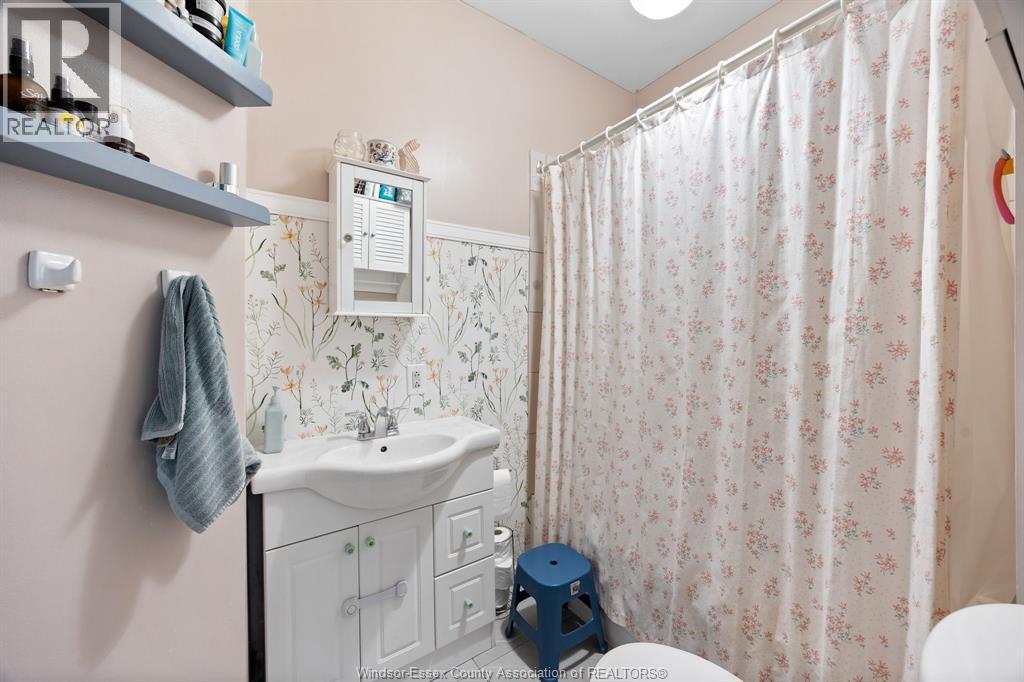 1545 LILLIAN AVENUE - Image 12