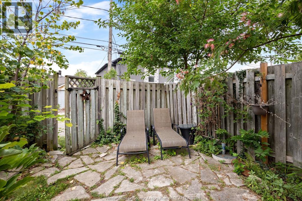 1545 LILLIAN AVENUE - Image 23