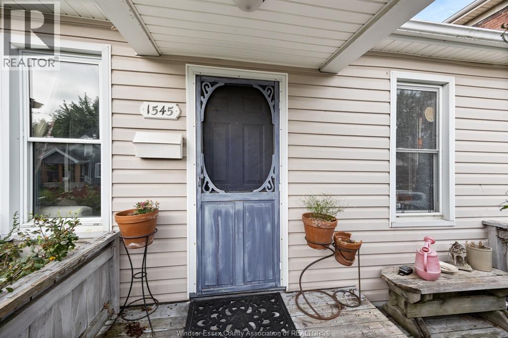 1545 LILLIAN AVENUE - 3