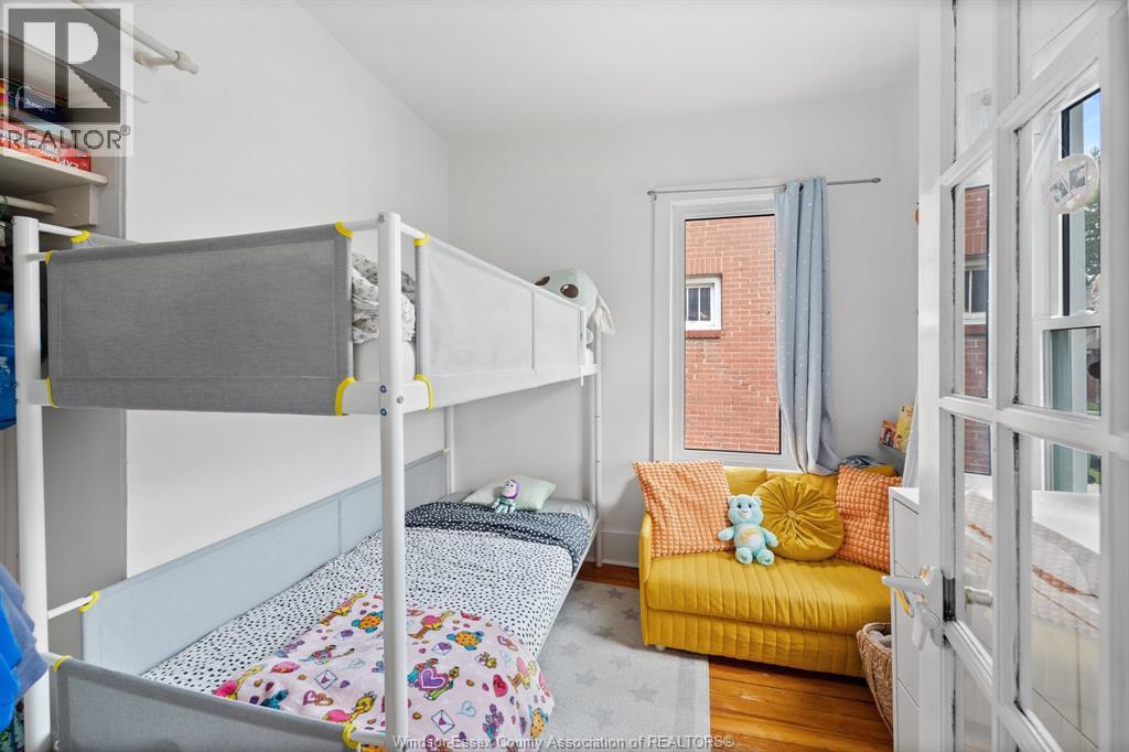 1545 LILLIAN AVENUE - 7